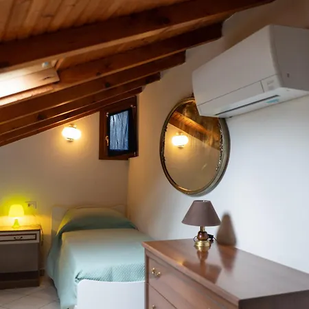 Holiday home Terrazza Di Luisa Parking Wifi Vista Carate Urio